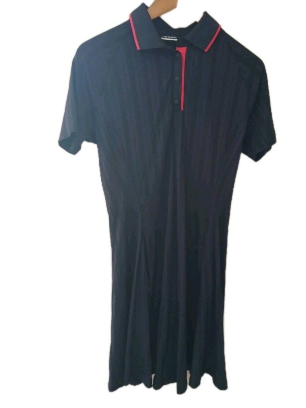 J. Lindberg Dorinda Golf Tennis Pickleball Dress Size Medium Cooling Quick Dry